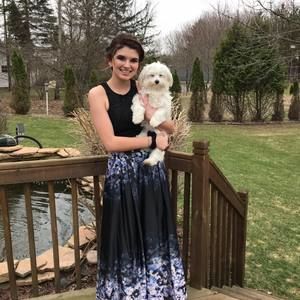 Meet your Posher, Hannah